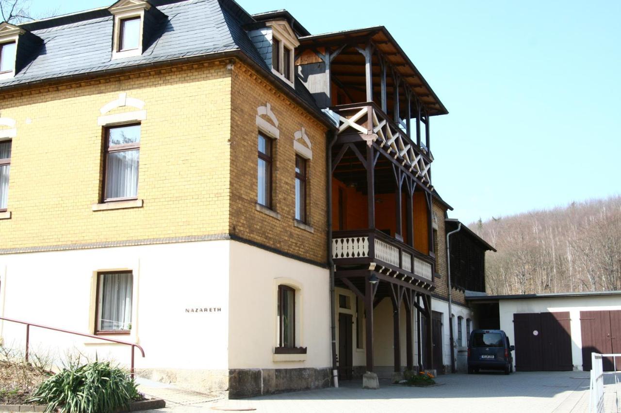 Saechsisches Gemeinschafts-Diakonissenhaus Zion E. V. アウエ エクステリア 写真
